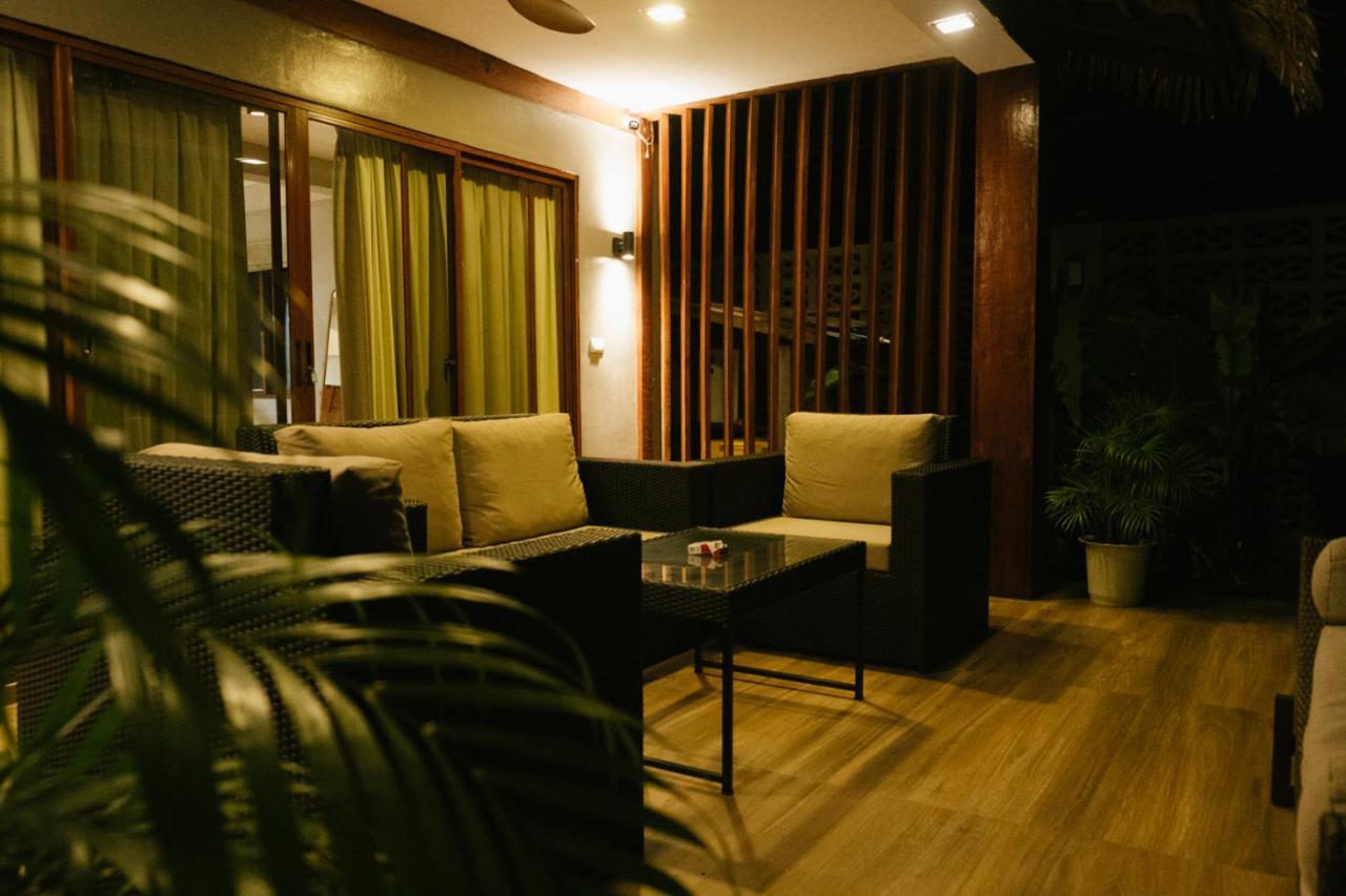 Domu Mia Villa Siargao 제너럴 루나 외부 사진
