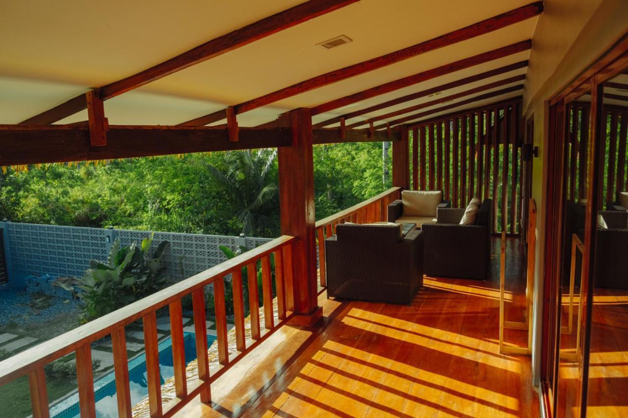 Domu Mia Villa Siargao 제너럴 루나 외부 사진