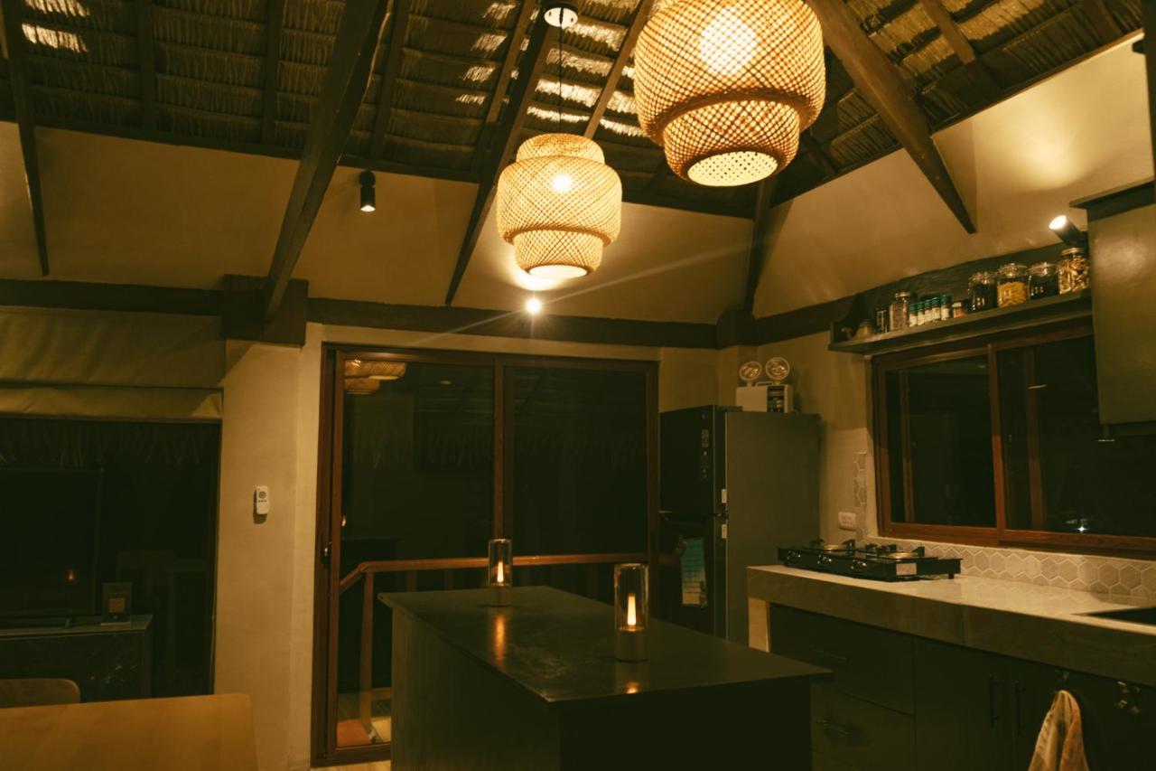Domu Mia Villa Siargao 제너럴 루나 외부 사진