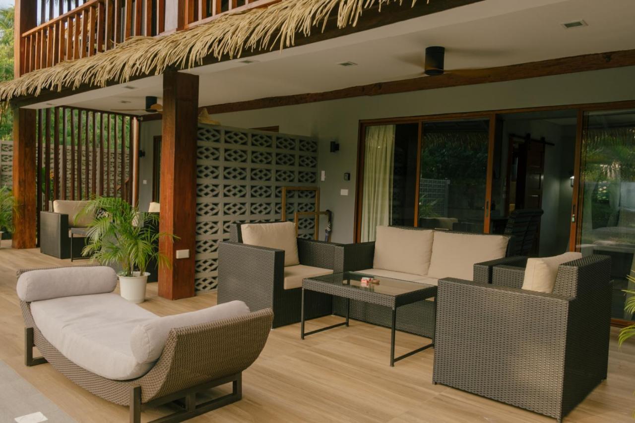 Domu Mia Villa Siargao 제너럴 루나 외부 사진